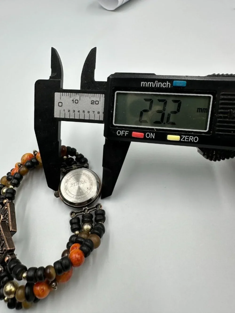 3/$30 Fiera Watch Women Brass Tone Black Beaded Wooden Band New Battery 6.5”